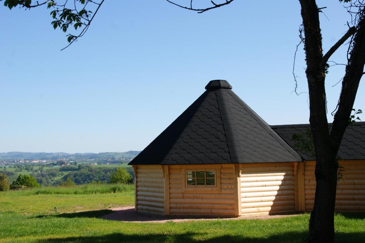 Les Cabanes Du Grand Nord Pradines (Loire) Exterior foto